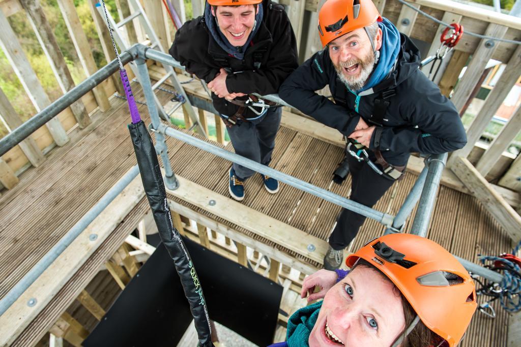 מלון לינאן Killary Adventure Centre מראה חיצוני תמונה